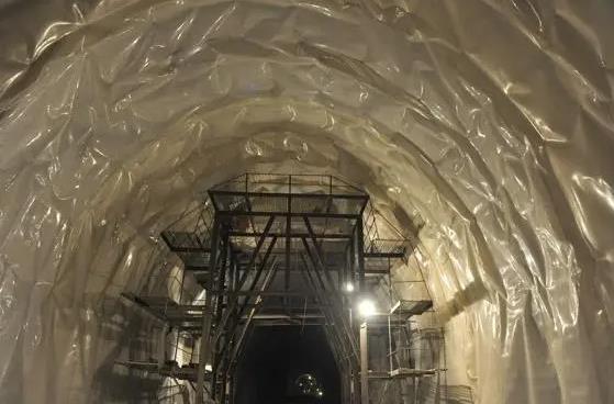 杜集隧道蒸汽增压增温设备 隧道蒸汽减压阀图片 隧道养护拱